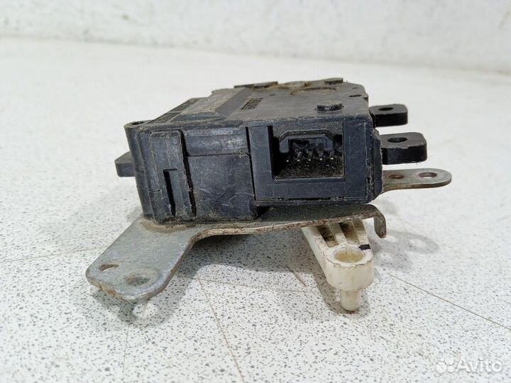 Моторчик управления заслонкой печки