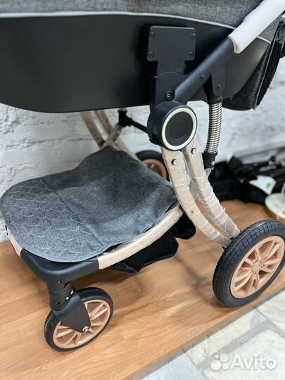 Коляска 2 в 1 новая
