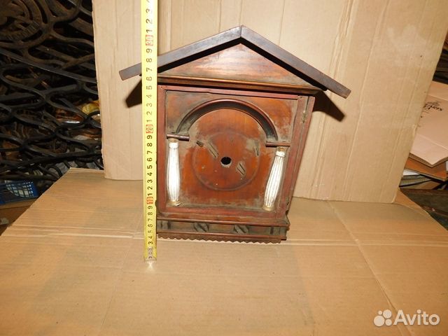 Корпус гиревых редких иностранных часов ри