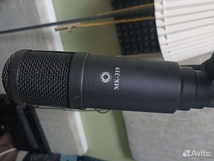 Студийный микрофон октава 319
