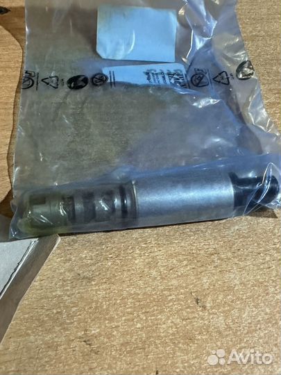 Электромагнитный клапан audi a4 a6 a8 3.2л 06e1092