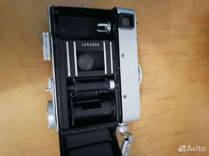 Плёночный фотоаппарат Чайка 2М с фотоспышкой