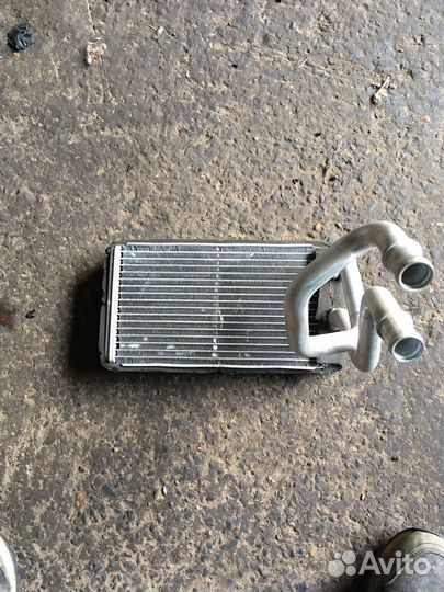 Nissan navara d40 Радиатор