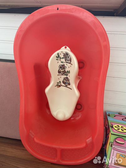 Ванночка для купания с горкой