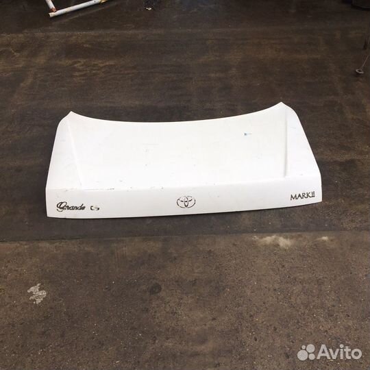 Крышка багажника Toyota mark 2 90