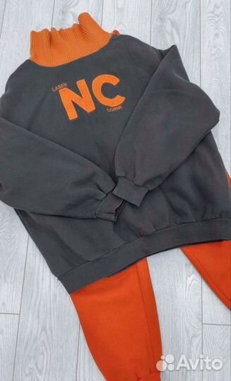 Спортинвый костюм