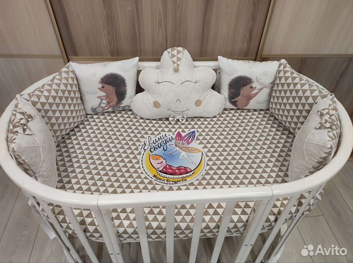 Бортики, простынь в кроватку для малыша