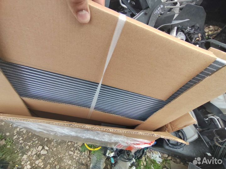 Радиатор кондиционера Hyundai Solaris