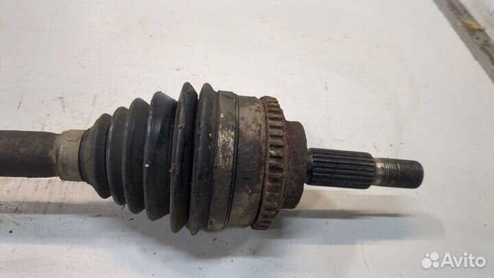 Полуось правая передняя Renault Scenic