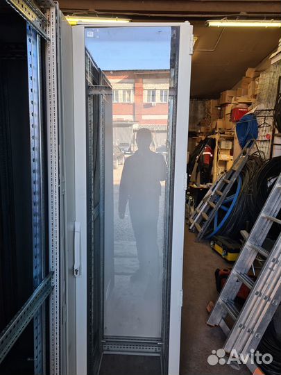 Шкаф телекоммуникационный 19