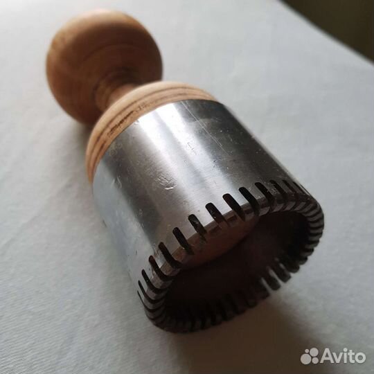 Дырокол для теста