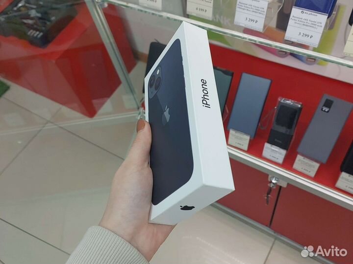iPhone 13