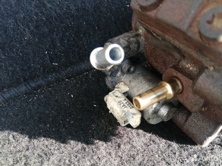 Тнвд Volvo C30 D4162T 2010