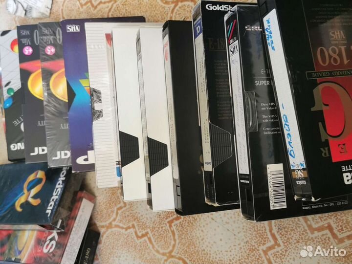 Видеокассеты