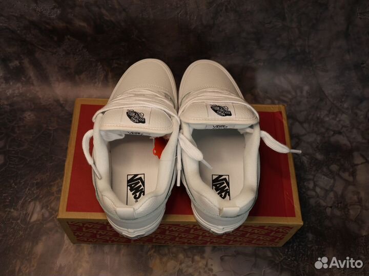 Vans knu skool белые