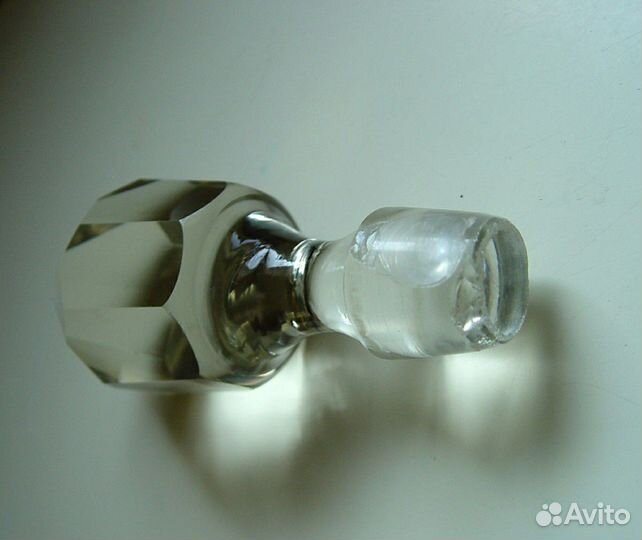 Графин цветного стекла Германия, винтаж