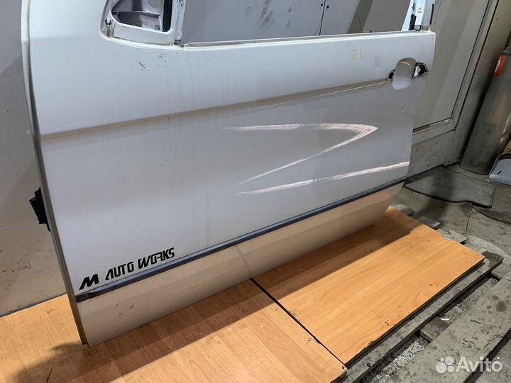 Дверь передняя левая Bmw x5 e53