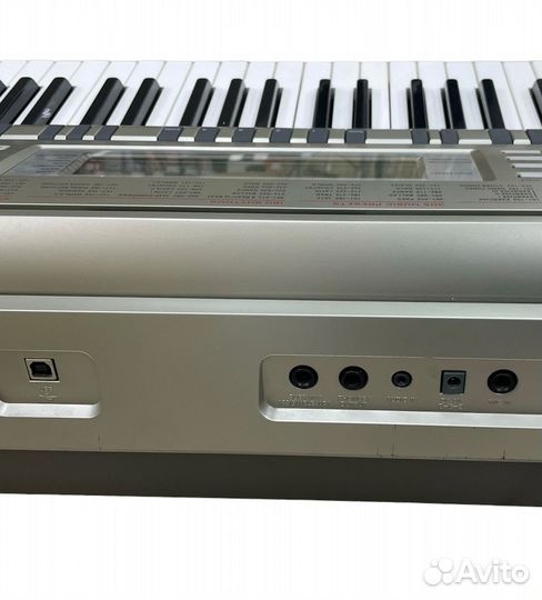 Синтезатор Casio WK-200
