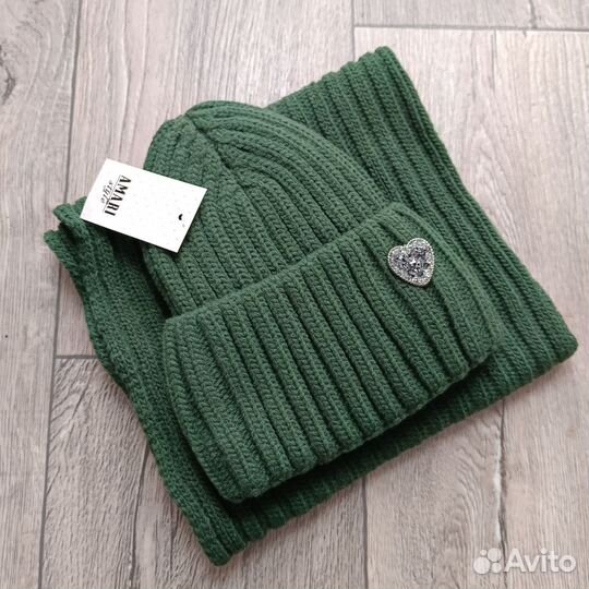 Шапка и снуд новые
