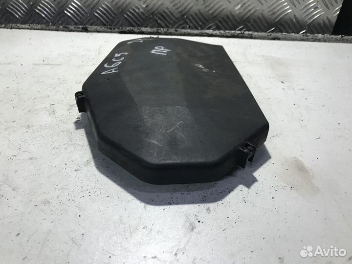 Кожух ремня грм правый Audi A6C5