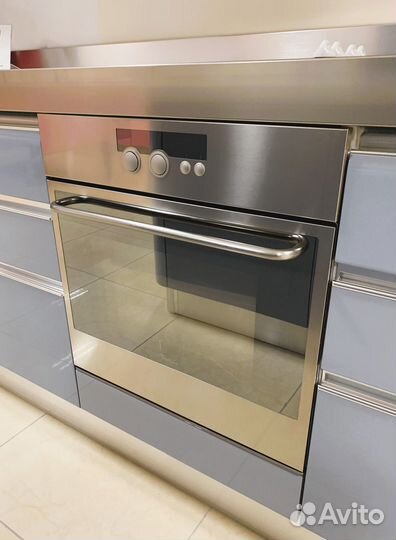 Духовой шкаф Whirlpool