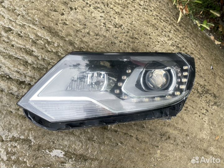 Фары Tiguan Адаптив ксенон