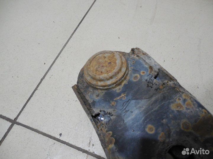 Рычаг передний нижний левый Santa Fe (CM) 2006-201