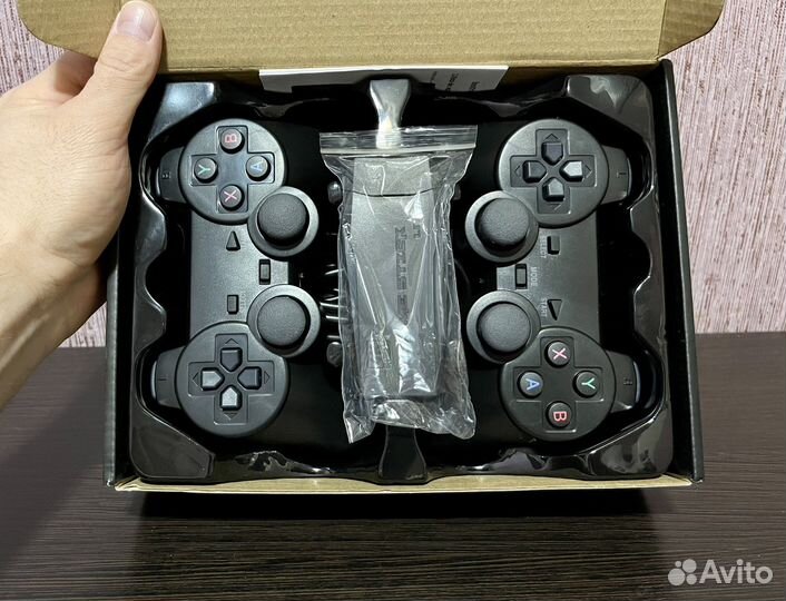 Игровая приставка / 10.000 игр 8,16,32 bit