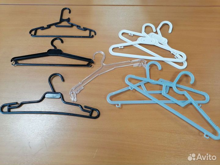 Вешалки плечики детские