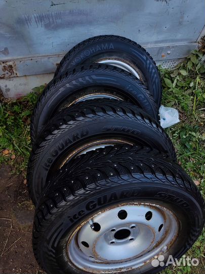 Зимние колёса Yokohama ice guard stud 185/70 р 14
