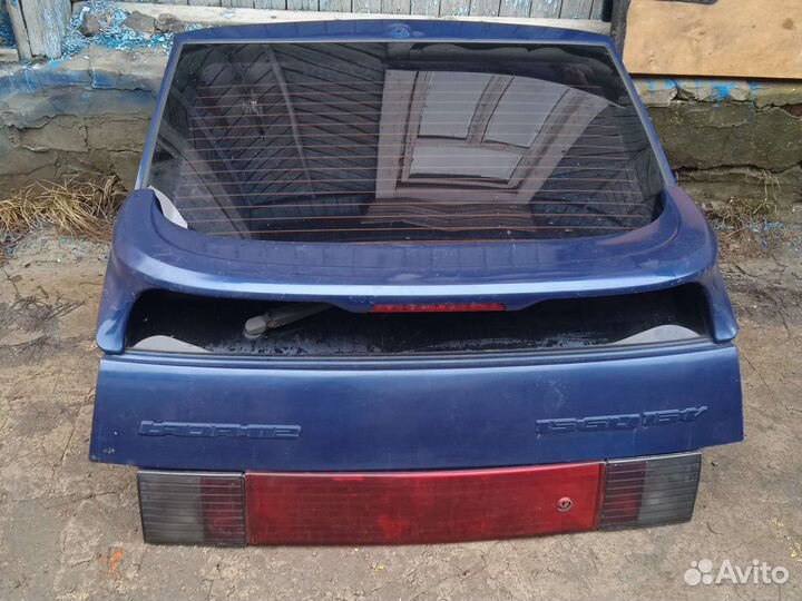 Задние капот