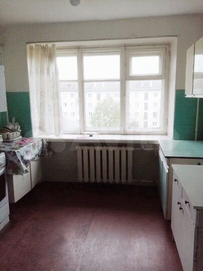 Комната 10 м² в 6-к., 5/5 эт.