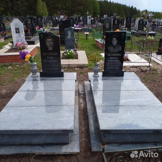 Гранитный памятник 1м на могилу, с установкой