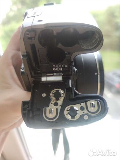 Компактный фотоаппарат canon power shot s5 is