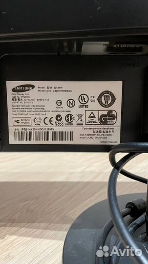 Монитор Samsung