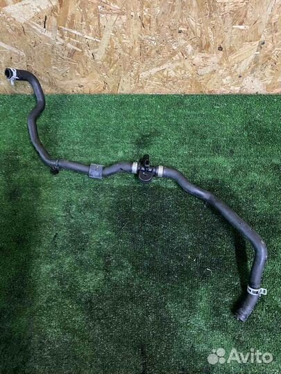 Патрубок охлаждения volvo XC90 XC60 32138790