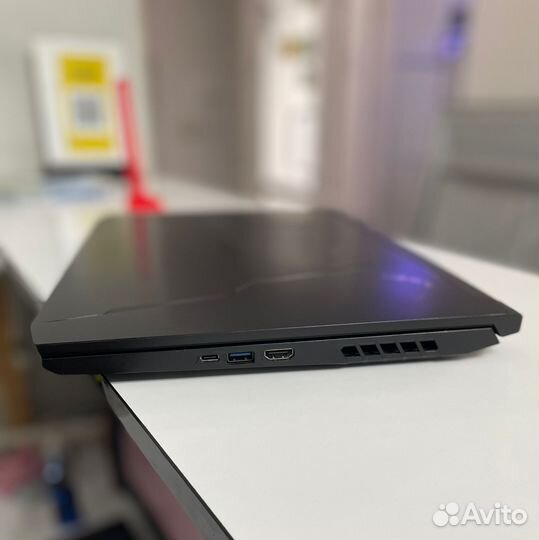 Acer nitro i7-11800H/RTX 3050/144Hz