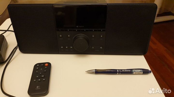 Cетевой проигрыватель - Logitech Squeezebox Booм