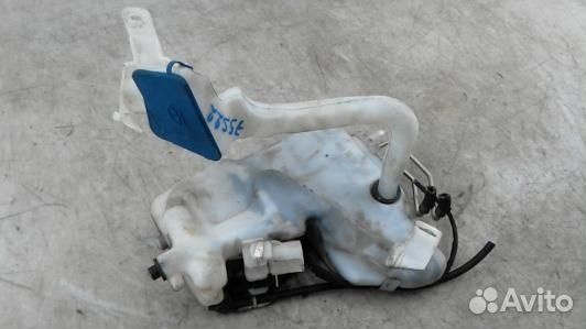 Бачок омывателя mercedes benz CLS C219 (75S22NL01)