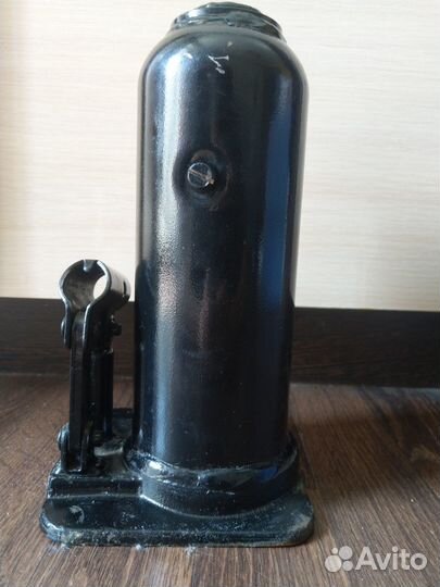 Домкрат гидравлический 12 тонн