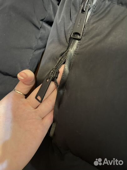 Пуховик женский