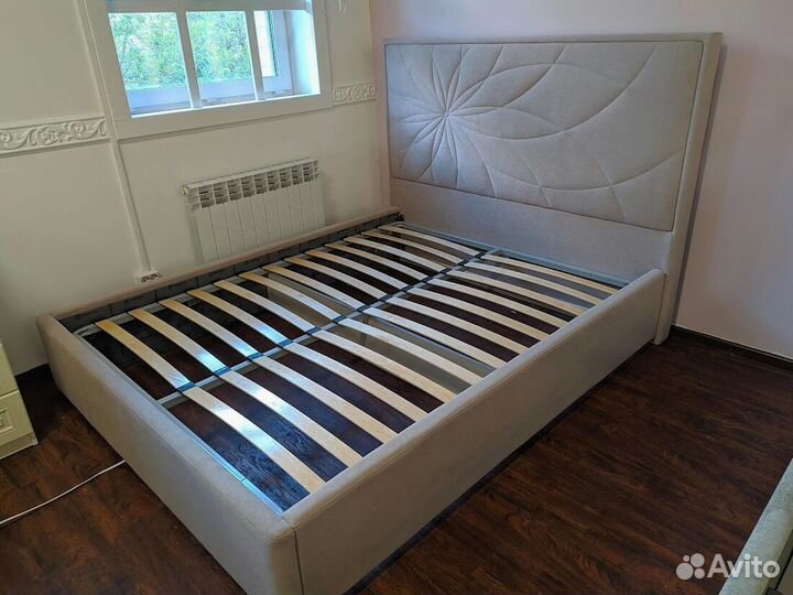 Кровать двуспальная от производителя
