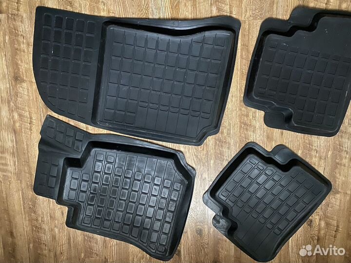 Коврики в салон mercedes e-class (w212)