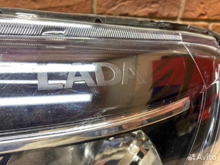 Фара левая Vaz LADA Vesta Оригинал