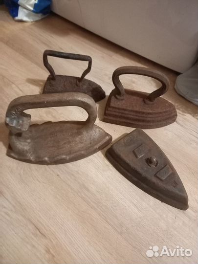 Утюг чугунный старинный