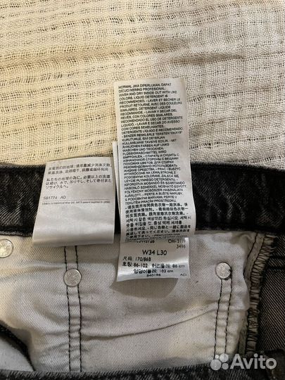 Джинсы Levis 502