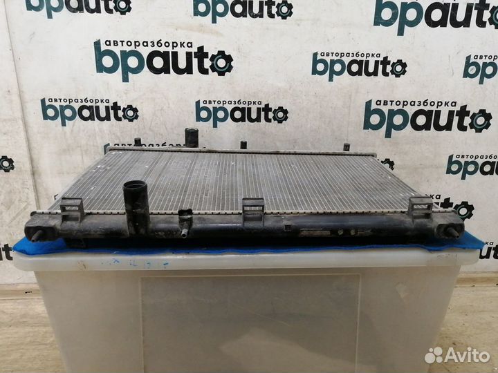 Радиатор охлаждения 21400D072A Mitsubishi