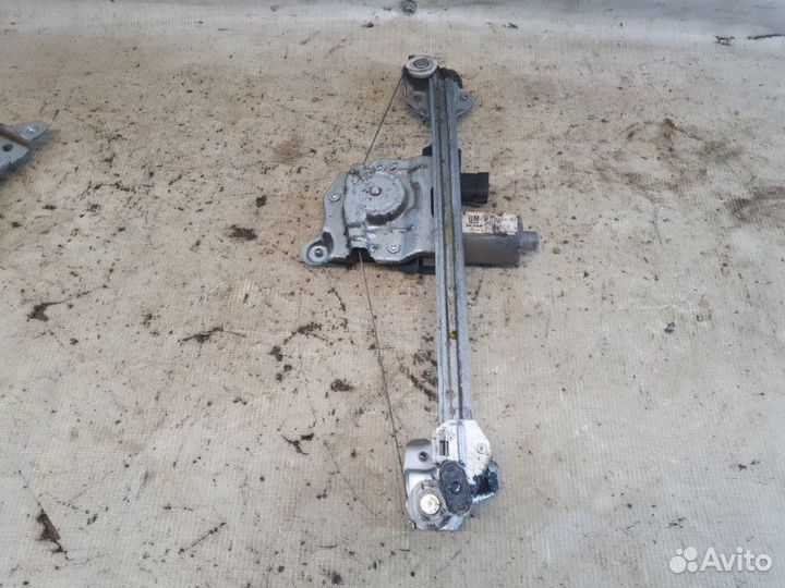 Трапеция стеклоподъёмника задняя правая Opel Astra
