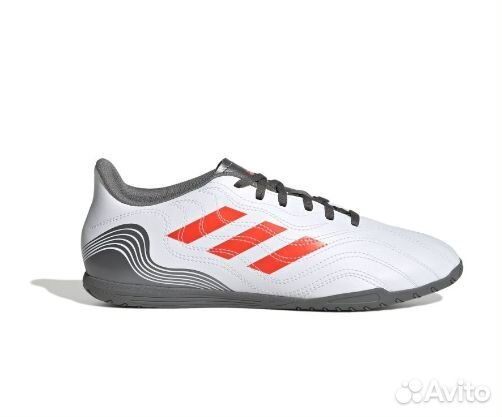 Футзалки новые Adidas оригинал Rus 40.5