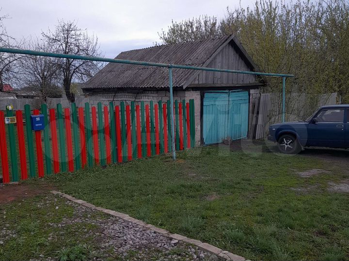 Дом 35,5 м² на участке 11 сот.